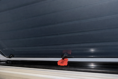 EKKO Window Stay – image 2