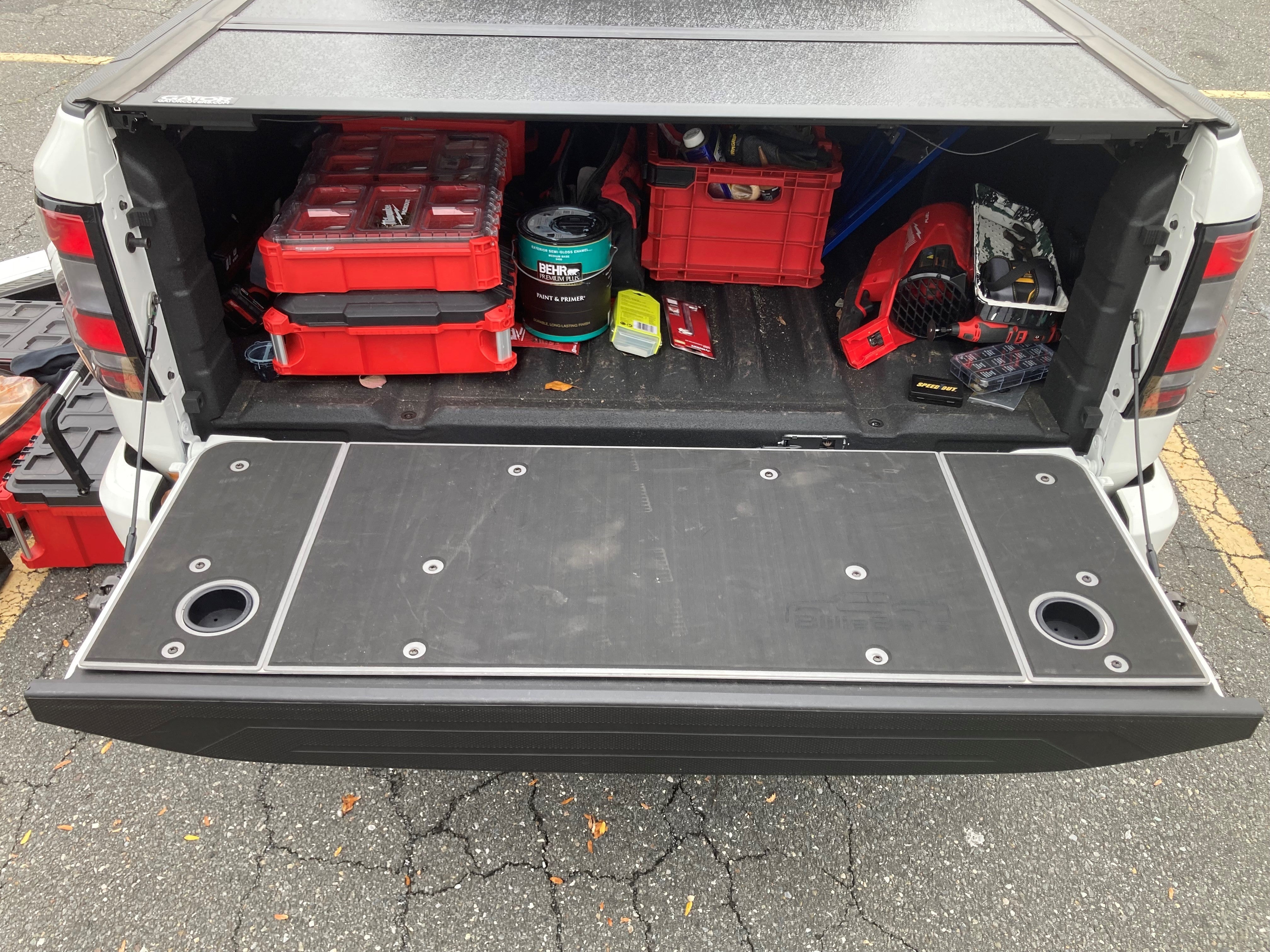 Frontier Tailgate Cover (2022+) – image 3