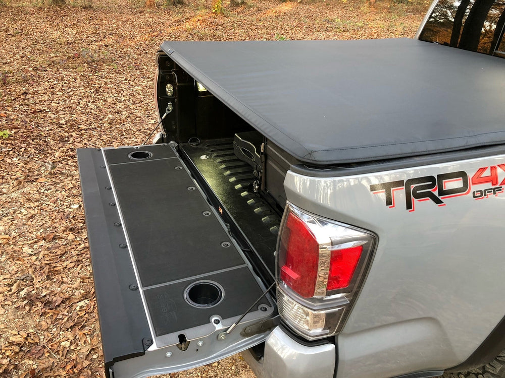 Tacoma Tailgate Cover (2005-2023) – image 8