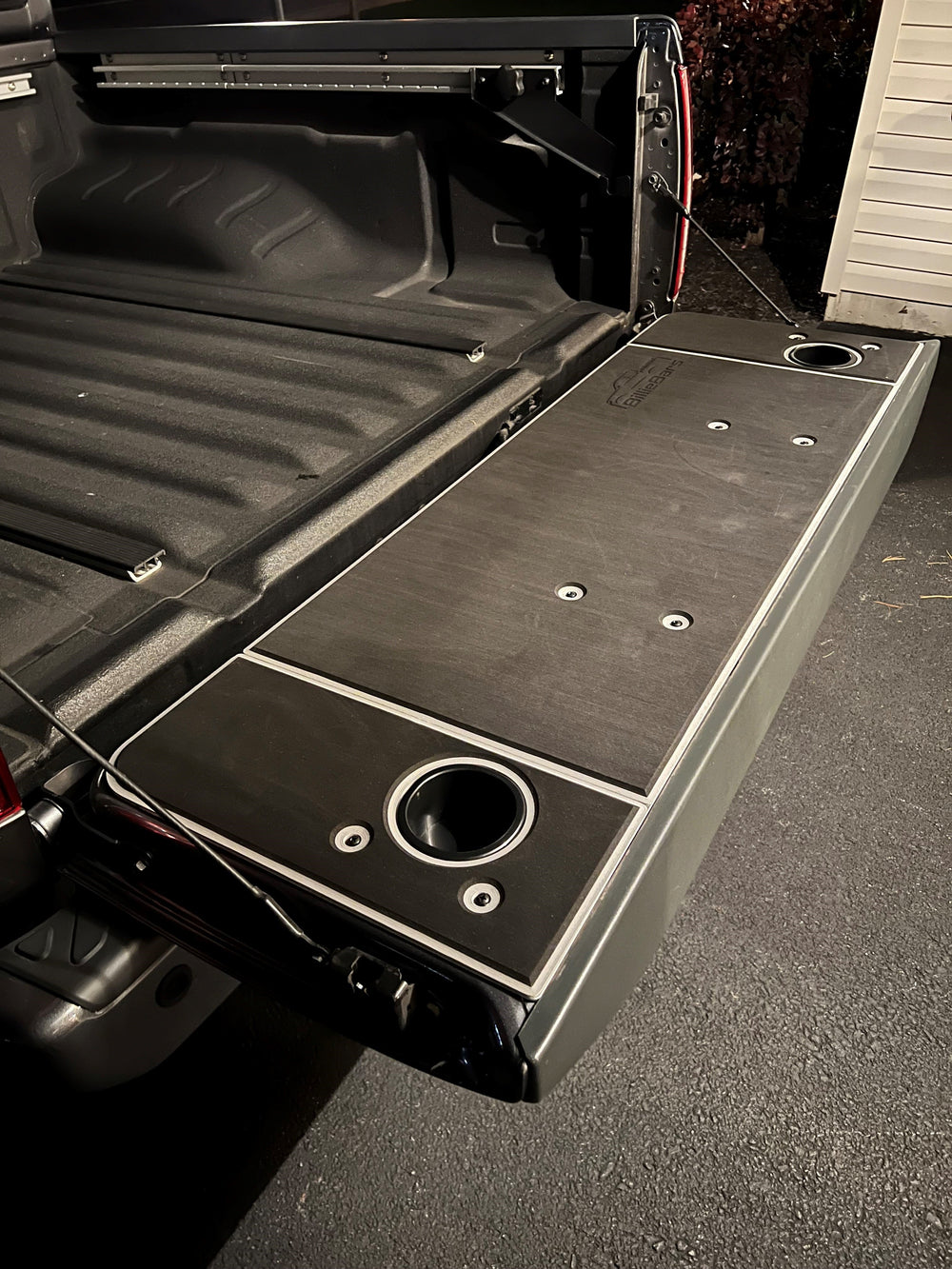 Frontier Tailgate Cover (1997-2021) – image 3