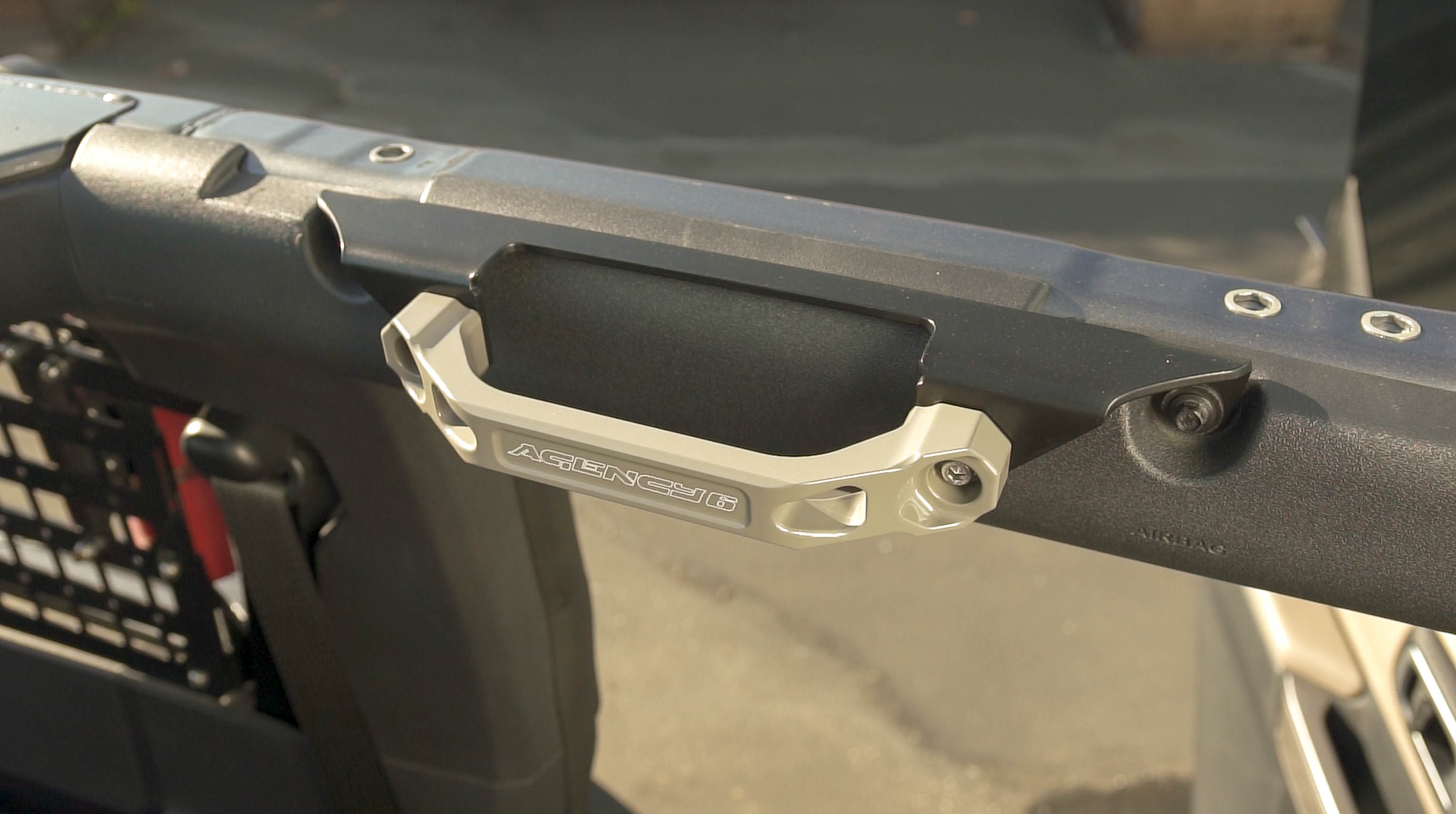 Bronco Grab Handle Assembly - Front (Pair) – image 4