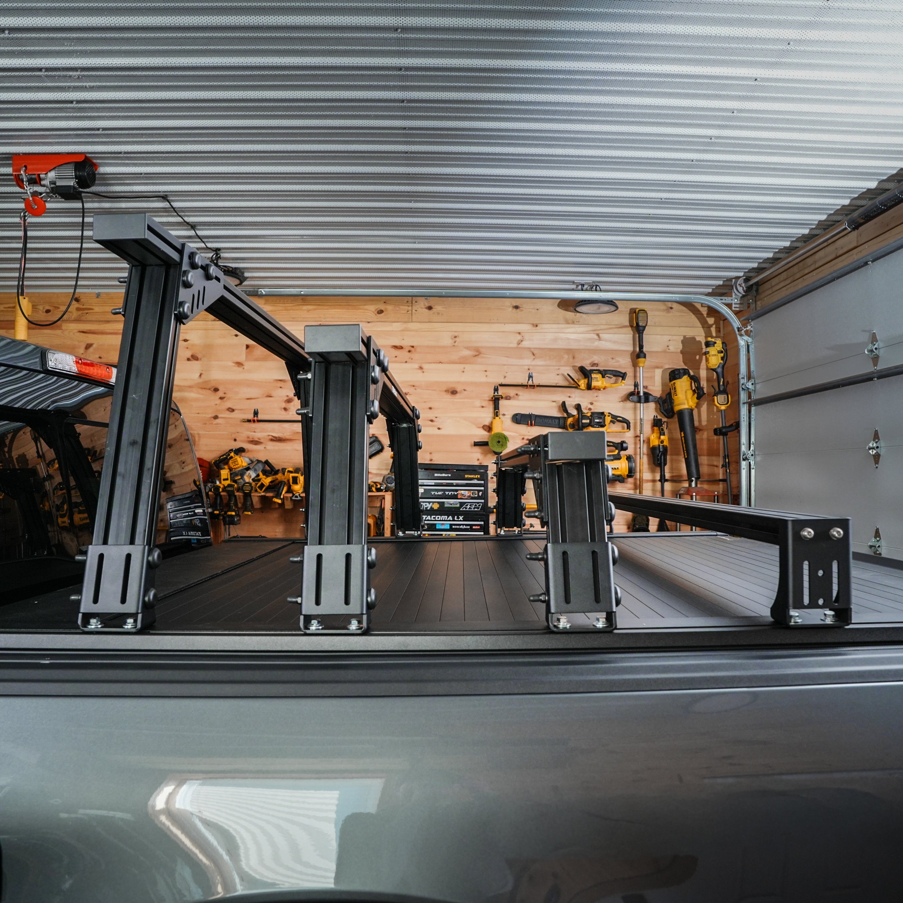 Colorado/Canyon - Bed Rack For Retractable Covers with T-slots