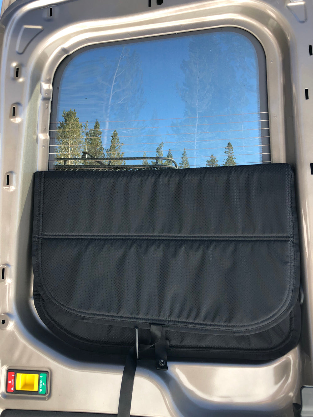 Transit - Rear Door Shades (set) – image 7
