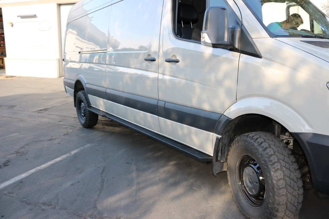 Van Compass Rocker Guards for Mercedes Sprinter 4x4 (2015–2022, 170" Wheelbase)