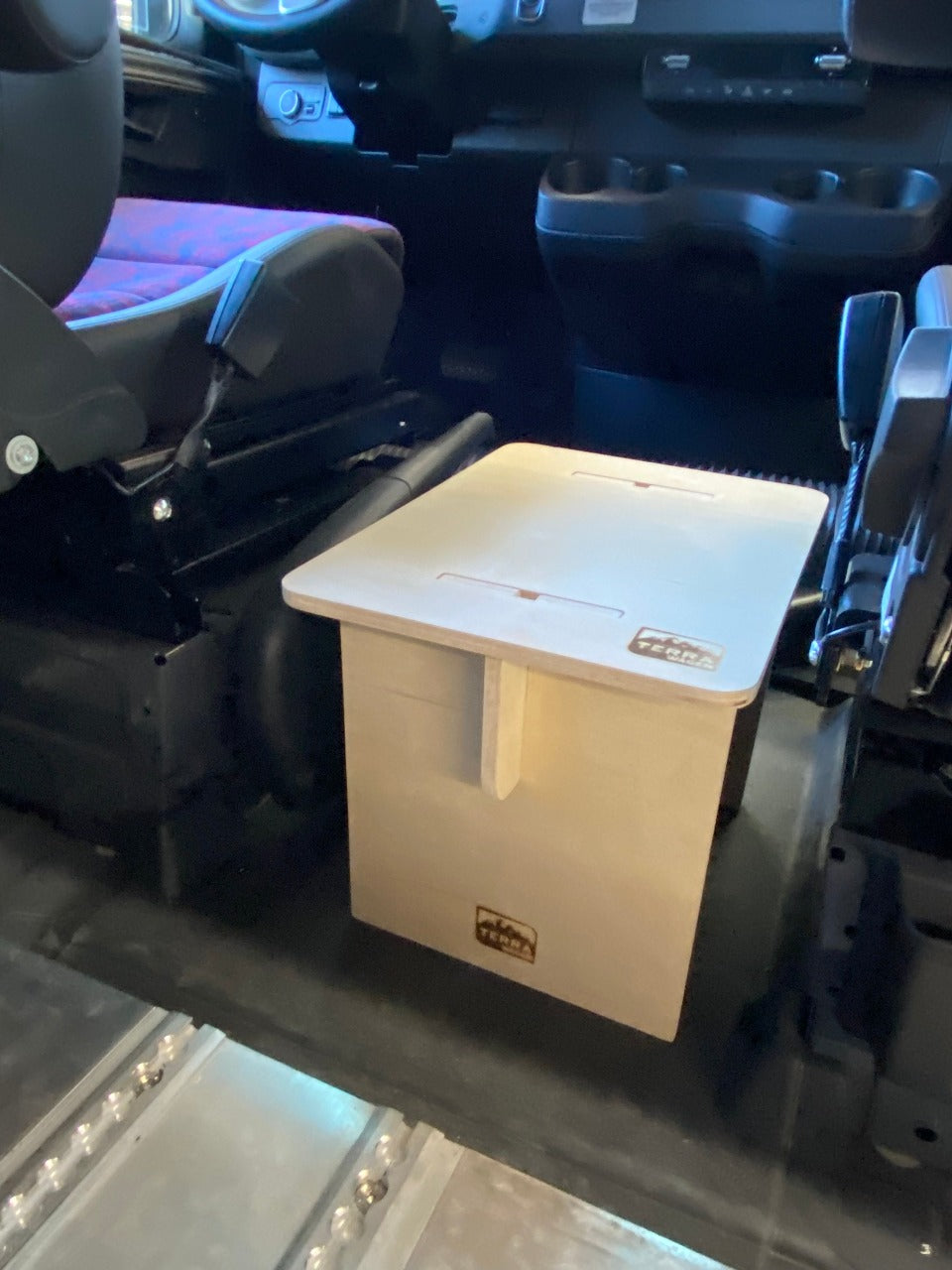 Terrawagen Eco Air Table – Center Walkthrough Table for EcoFlow Wave 2 & 3 – image 3