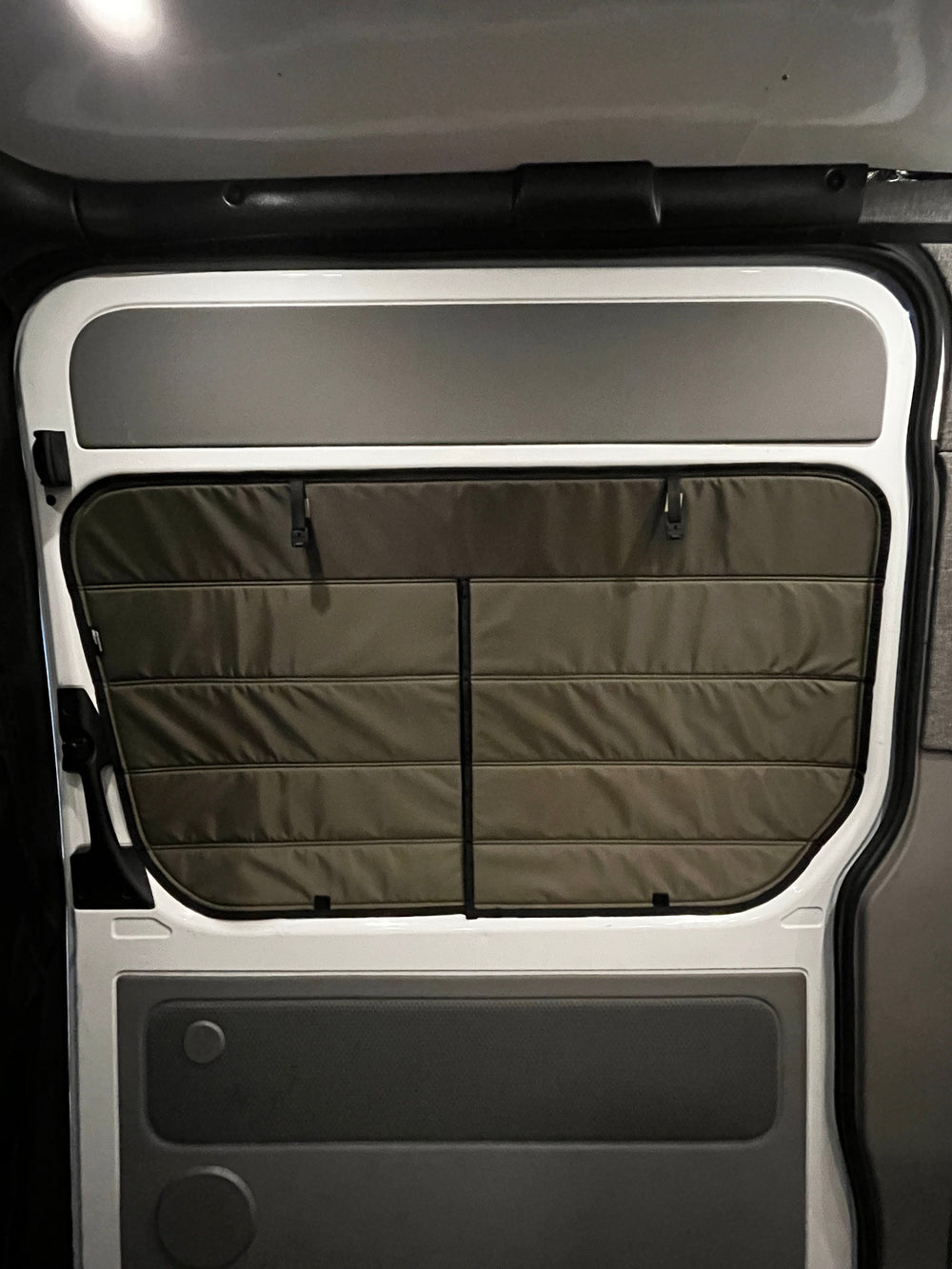Sprinter - Slider Door Shade – image 8