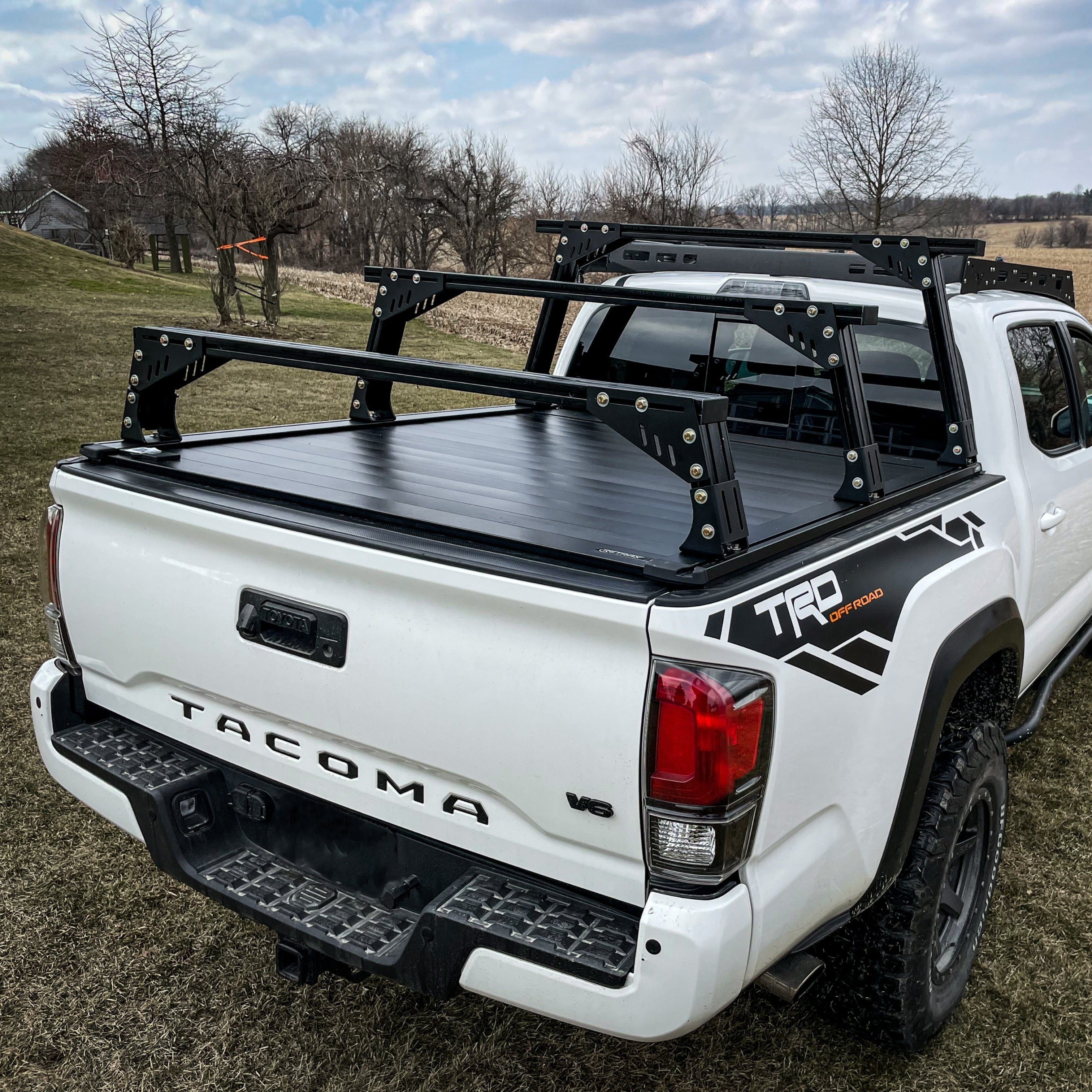 Santa Cruz- Bed Rack For Factory Retractable Cover with T-slots – image 11