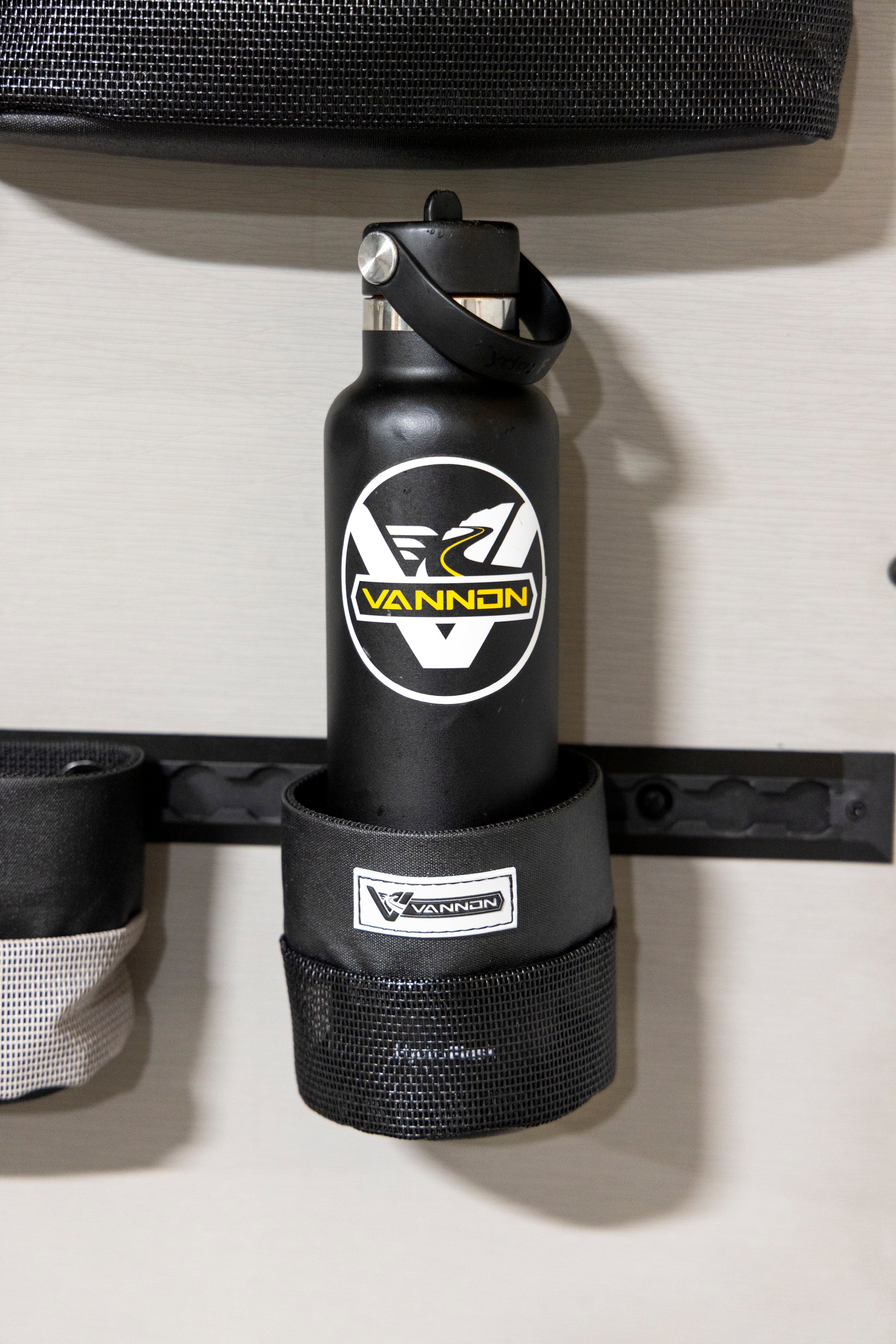 VANNON Utility Baskets & Bottle Holders – image 4