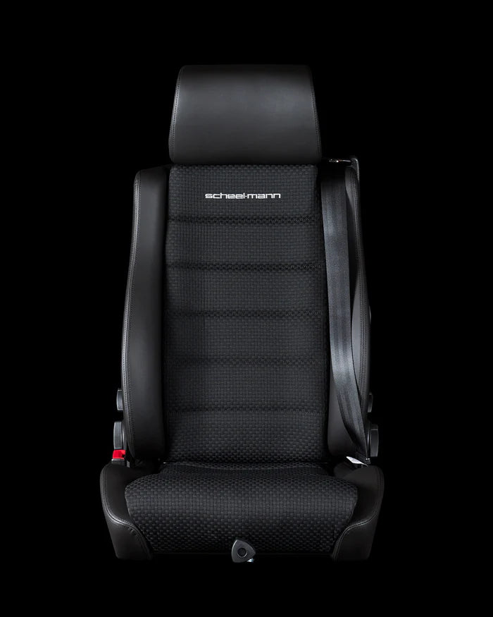 Vario F with Integrated Seatbelt – image 4