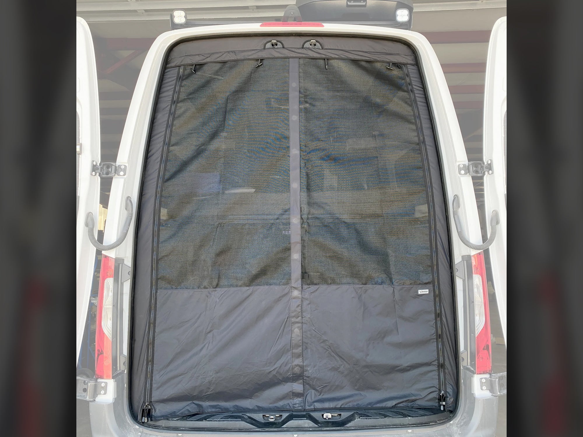 VANNON Rear Bug Screen