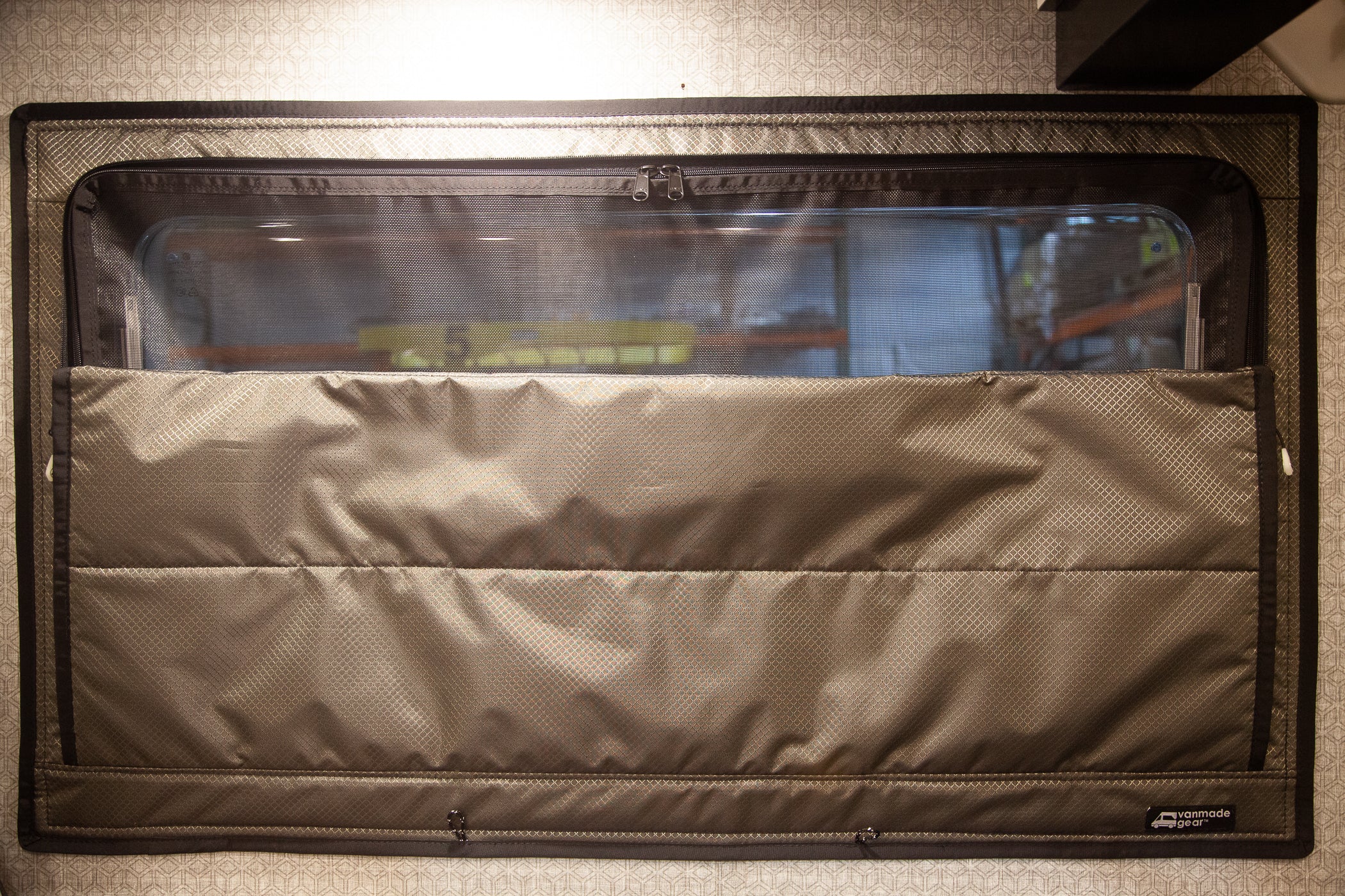 Transit Ekko - Dinette Zipper Shade – image 8