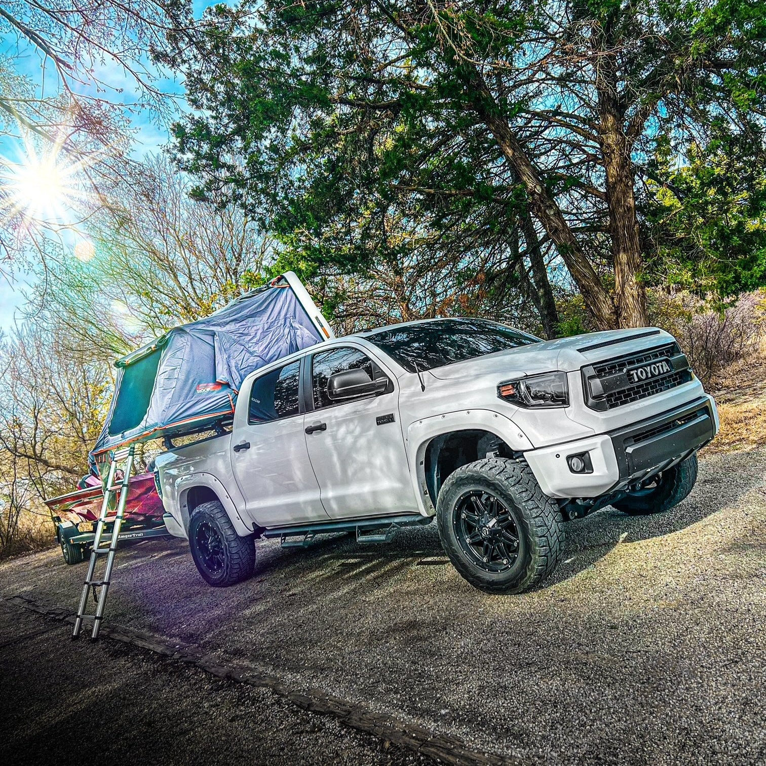 Tundra - Bed Rack for Retractable Covers with T-slots