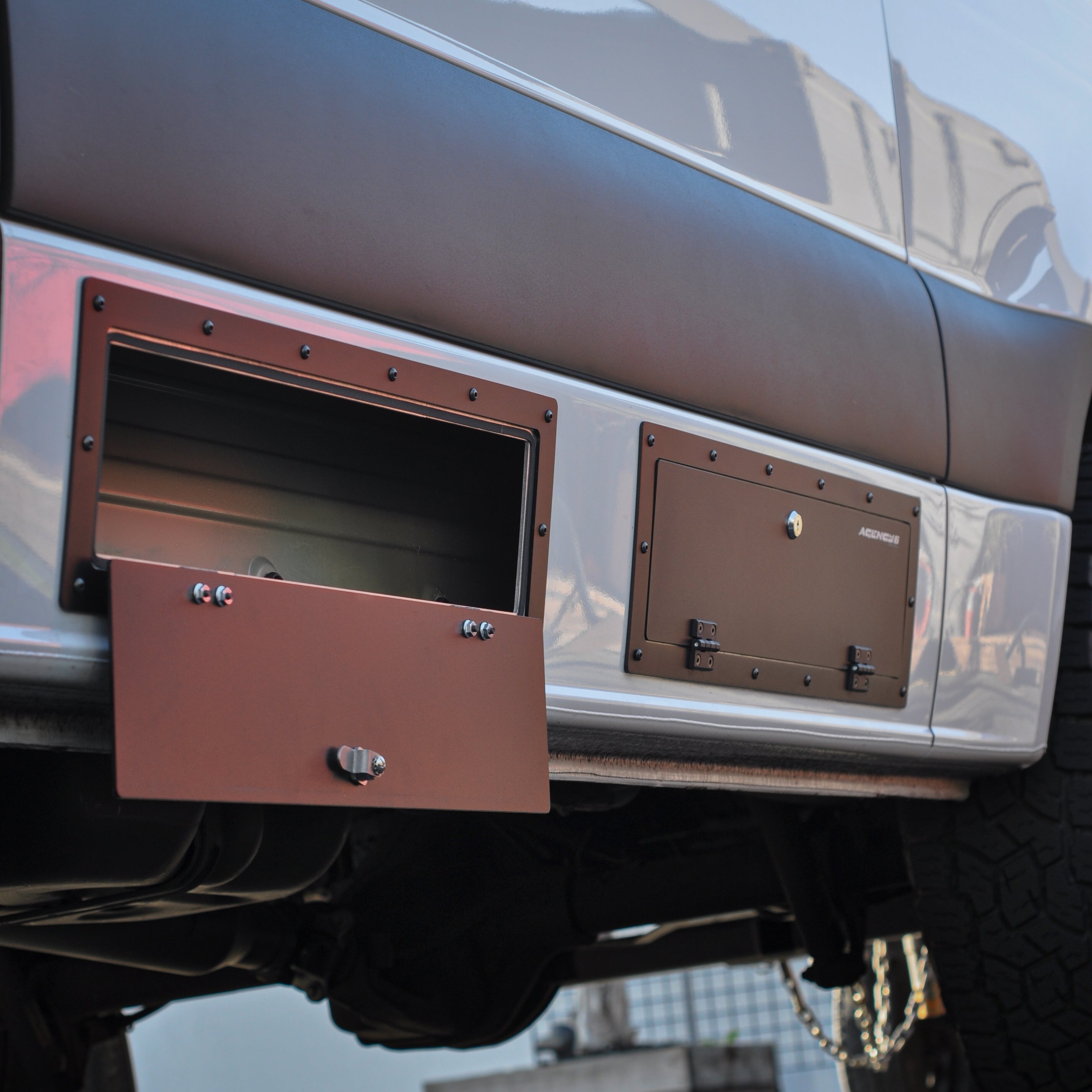 Universal Lock Box - 24" – image 5